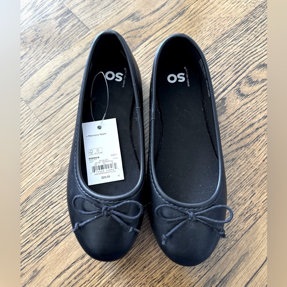 NWT girls flats size 1